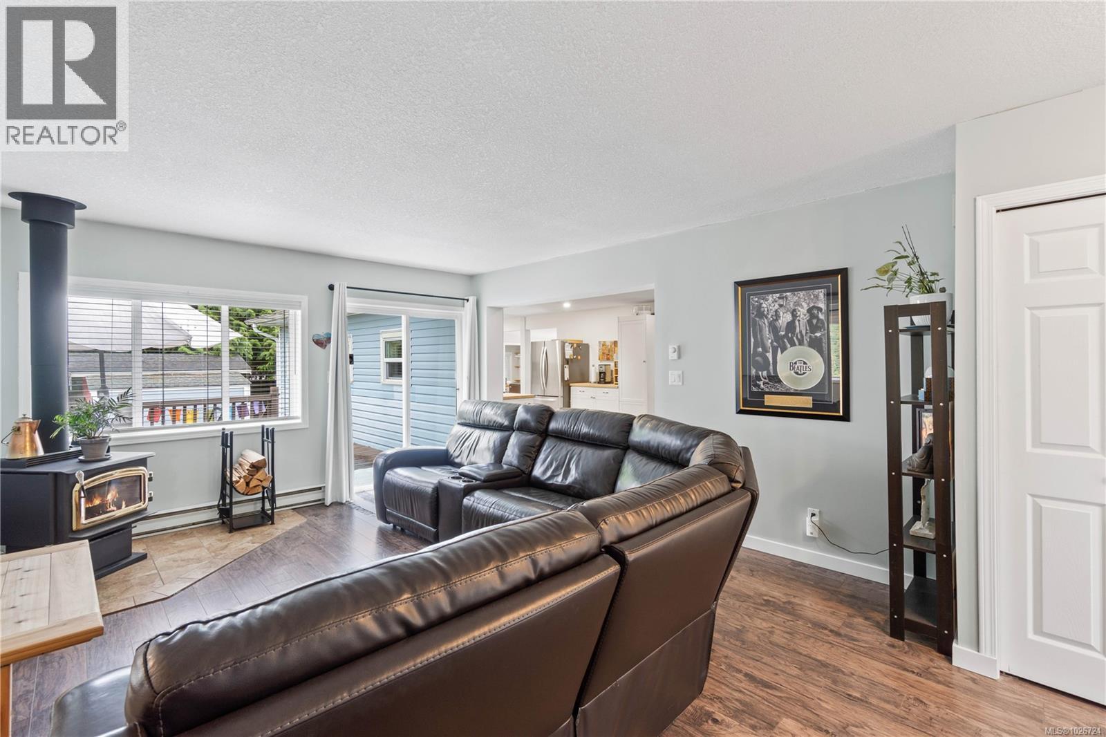 450 Aurora St - 7