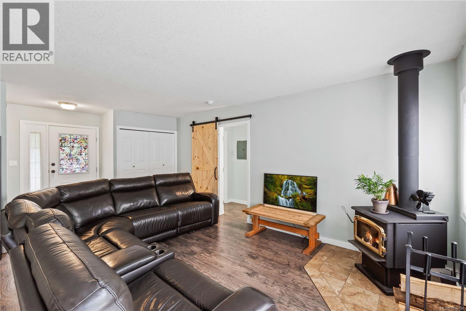 450 Aurora St - 8
