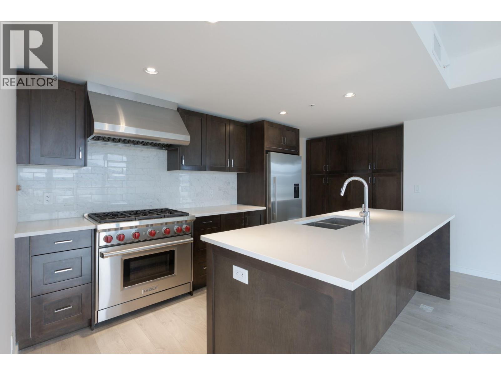 406 485 Groves Avenue, Kelowna