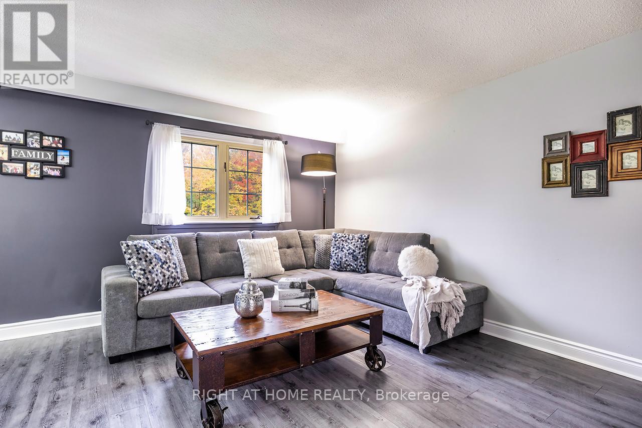 100 HUMBER LEA ROAD - 6