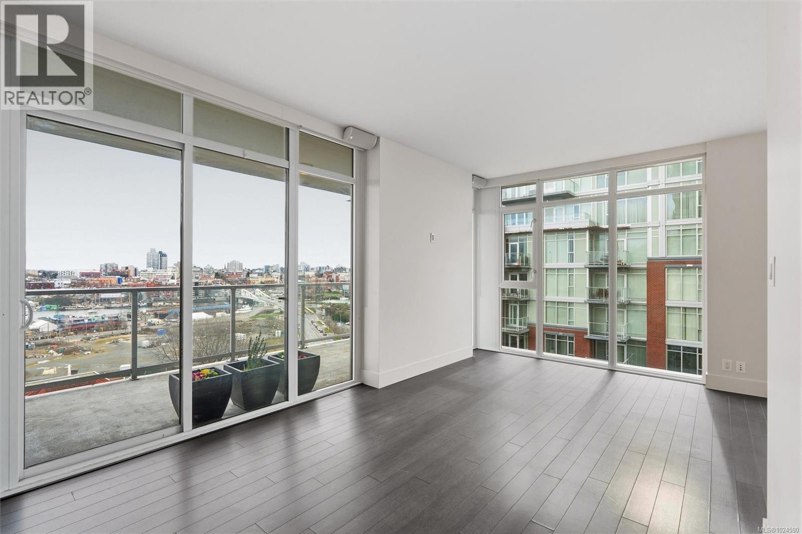 809 83 Saghalie Road, Victoria