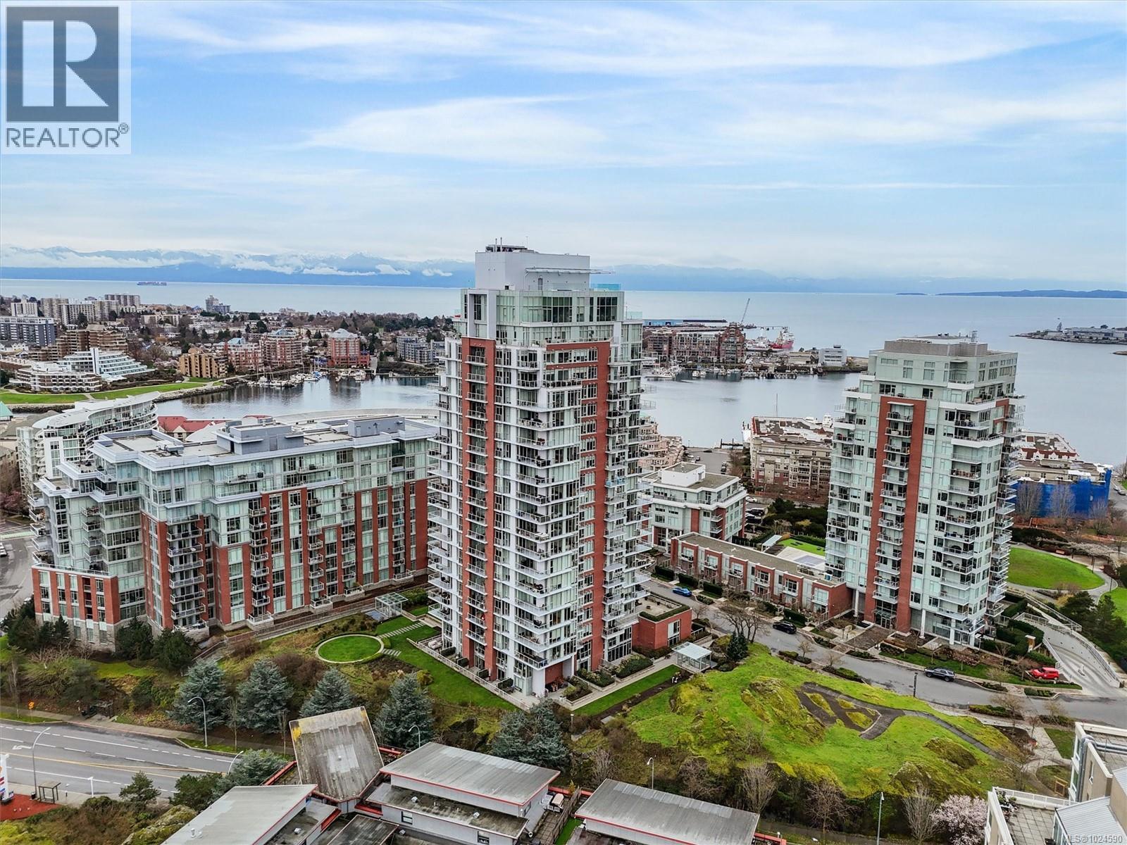 809 83 Saghalie Road, Victoria