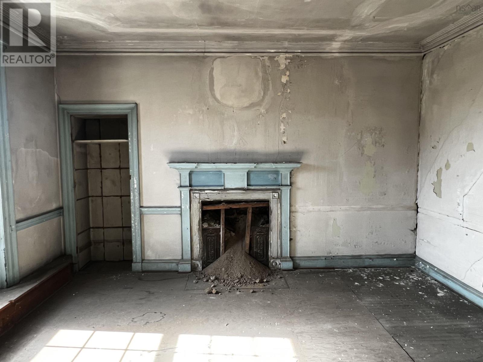 Property 20 of 30 of 140 George Street