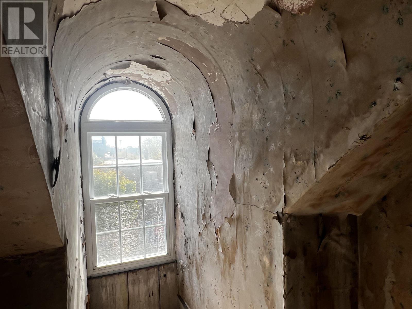 Property 26 of 30 of 140 George Street