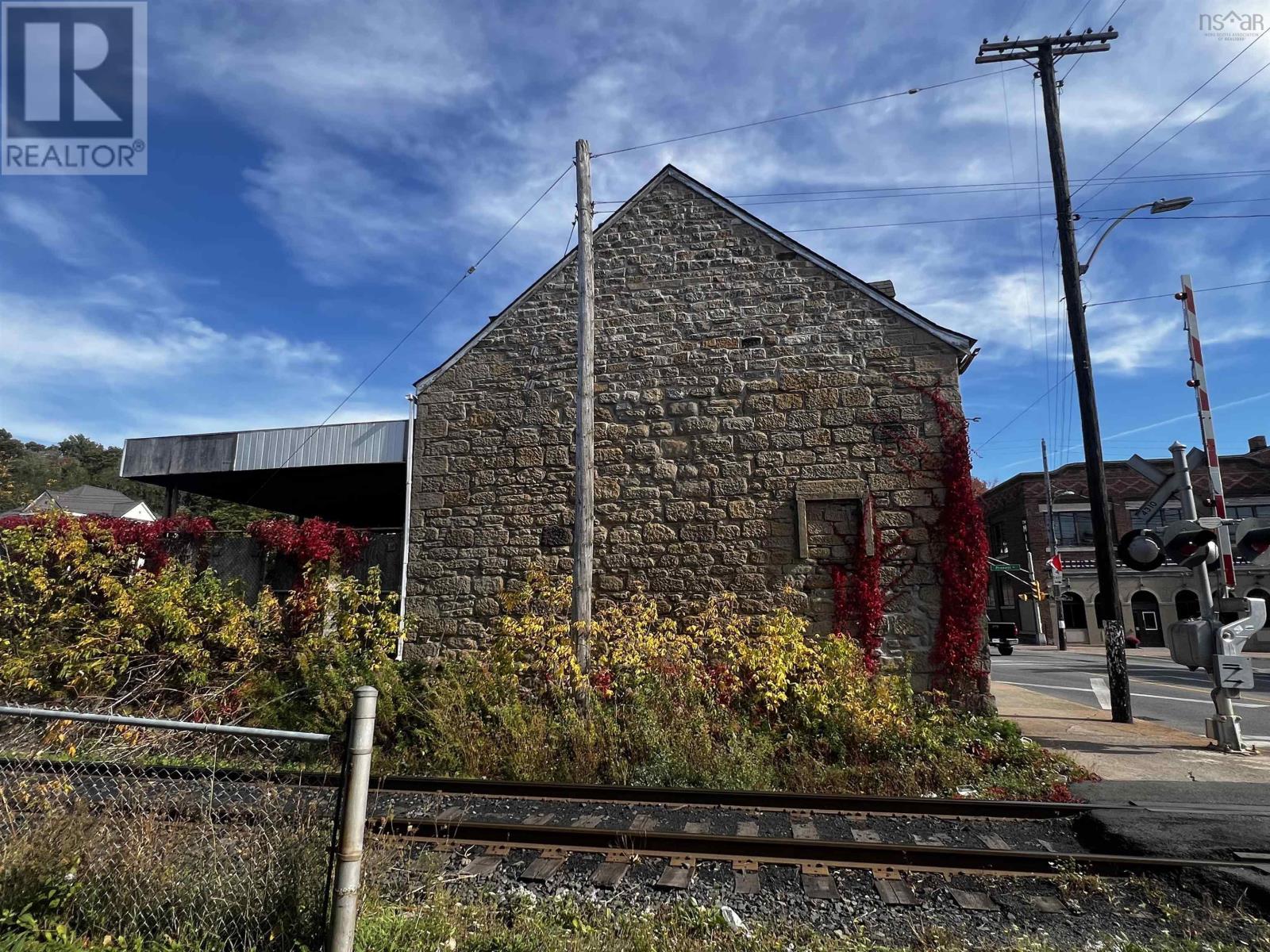 Property 5 of 30 of 140 George Street