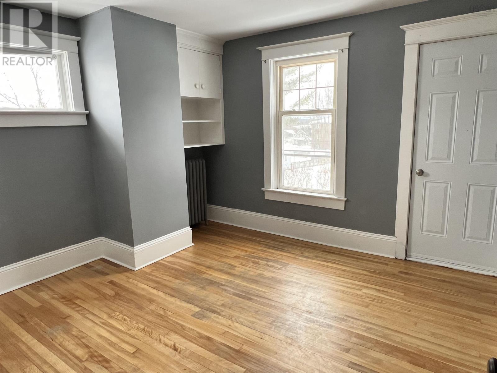 Property 39 of 45 of 18 Claremont Avenue