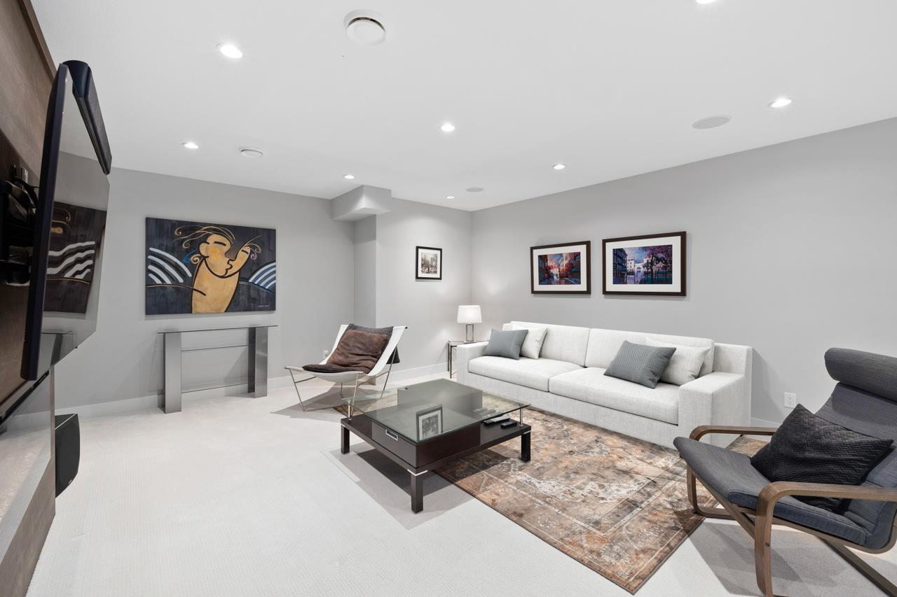 80 15677 28 AVENUE, Surrey