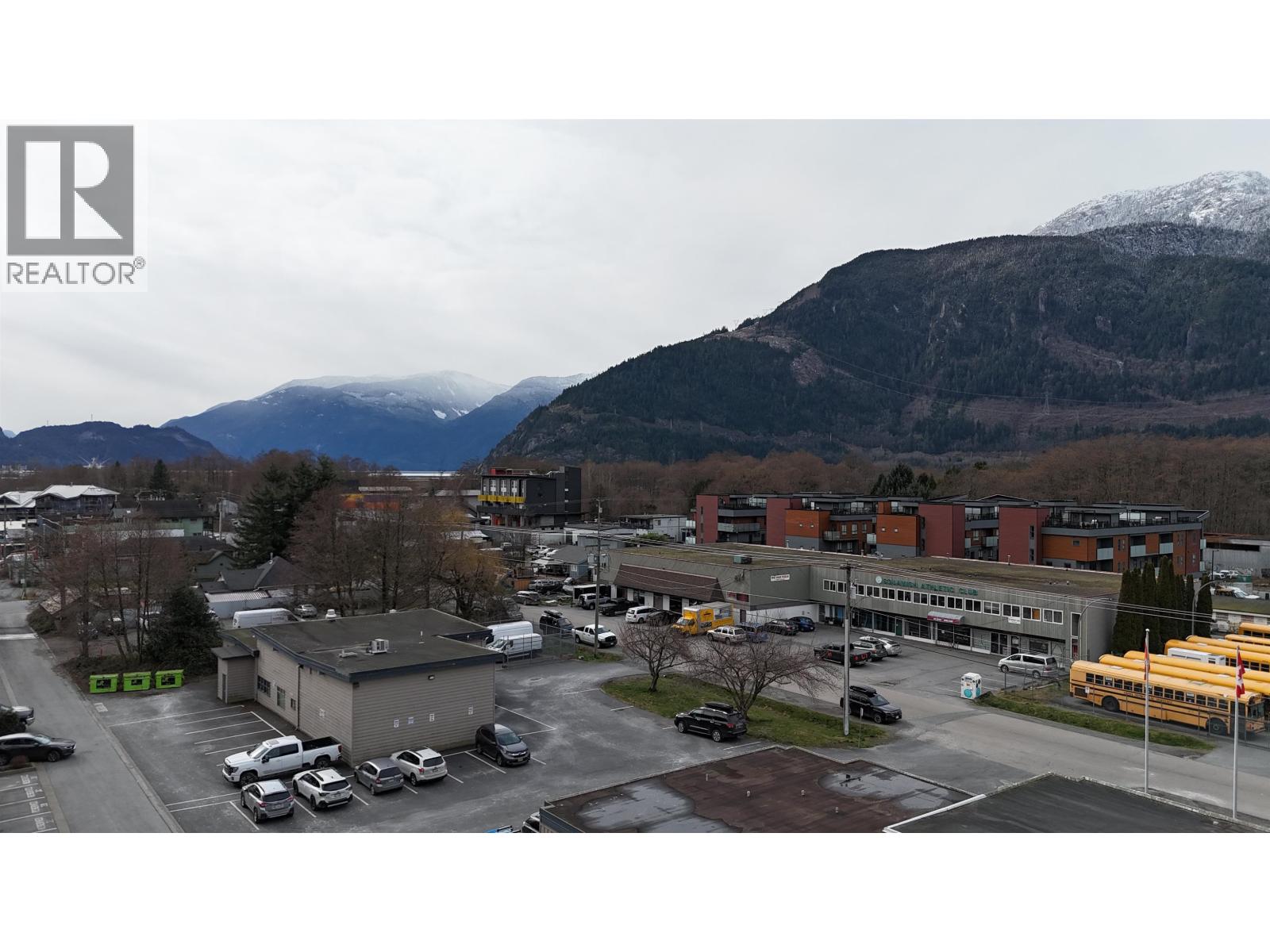 611 37881 CLEVELAND AVENUE, Squamish