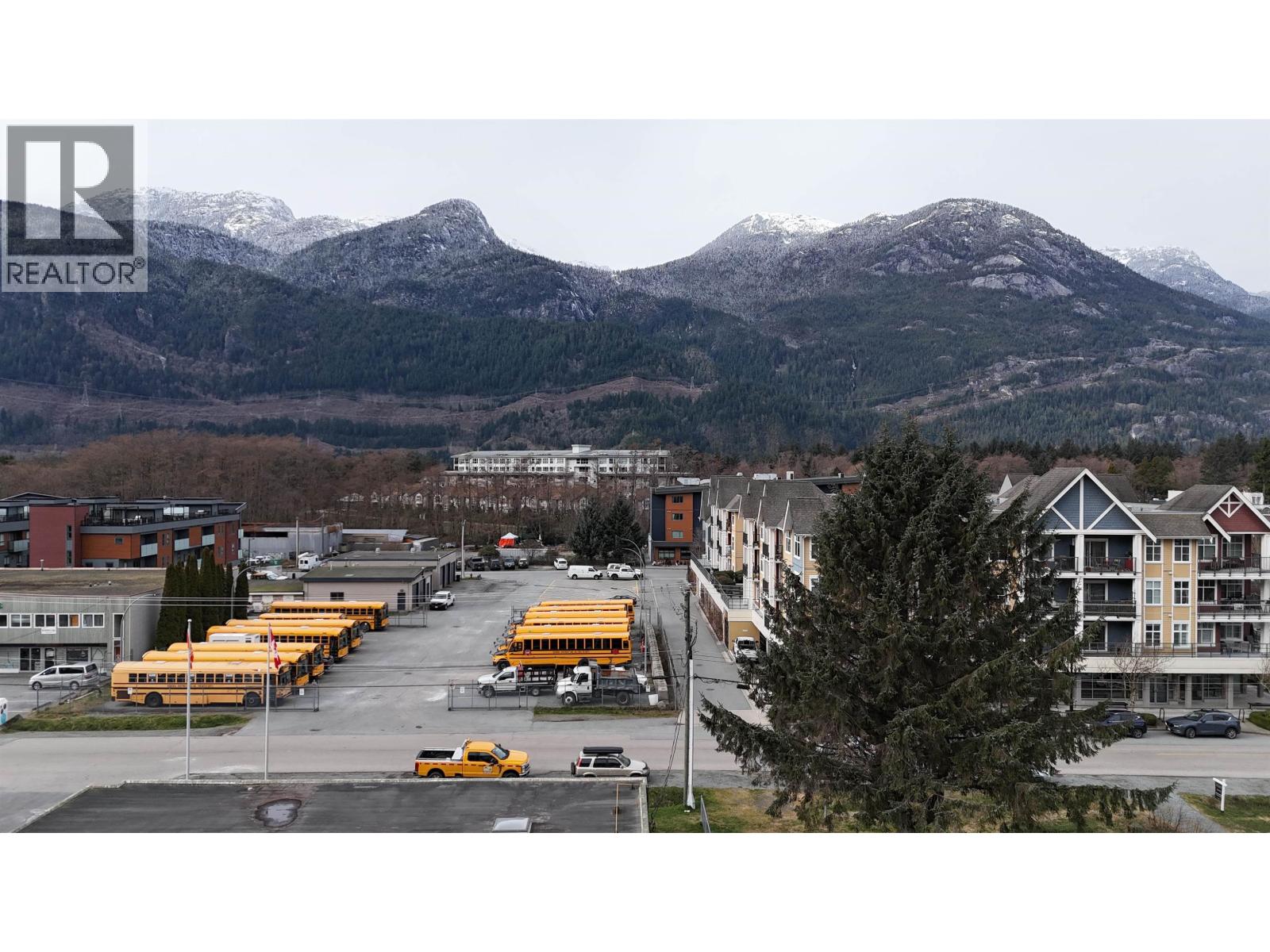 611 37881 CLEVELAND AVENUE, Squamish
