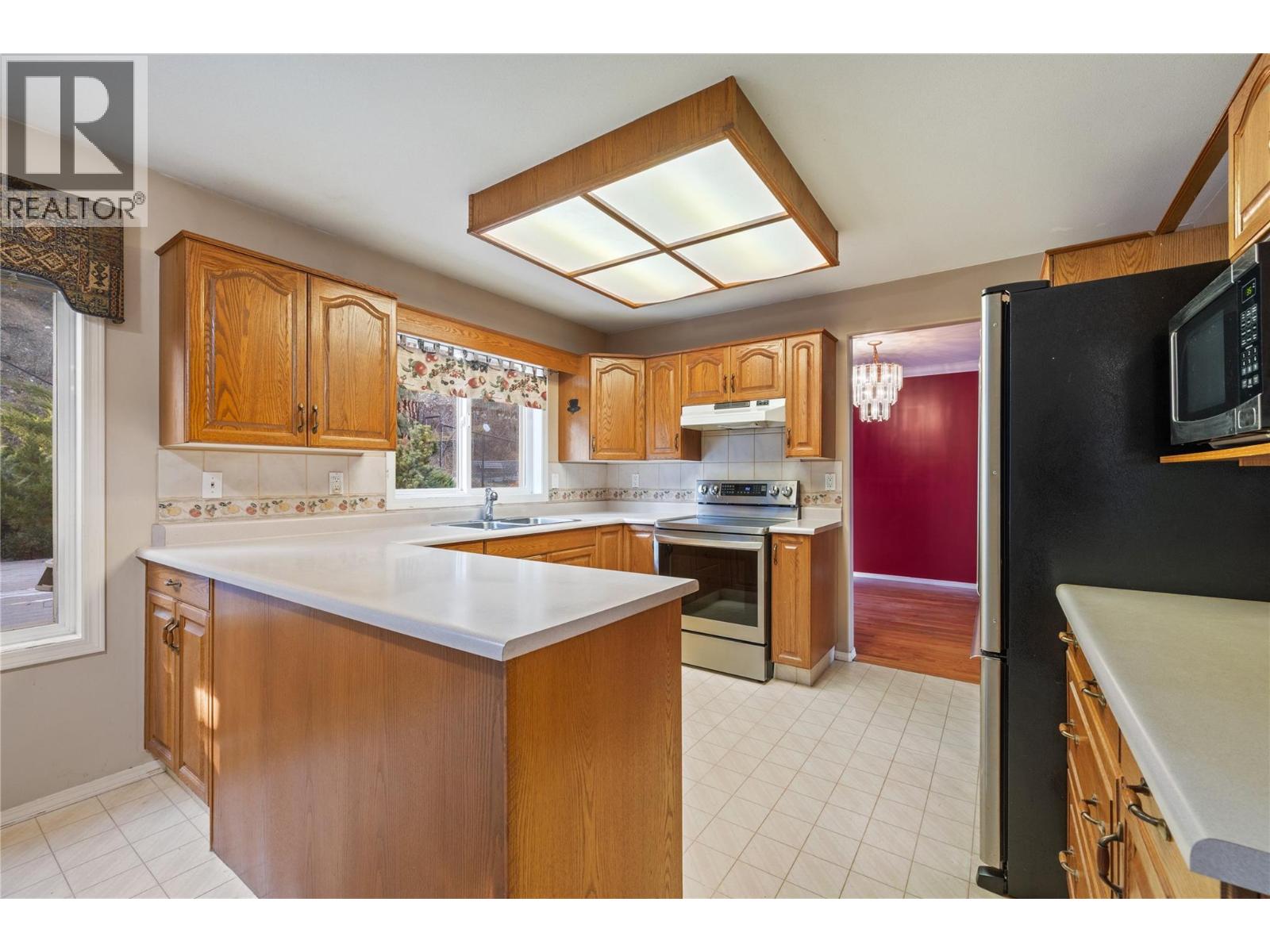  530 Glenmeadows Road, Kelowna