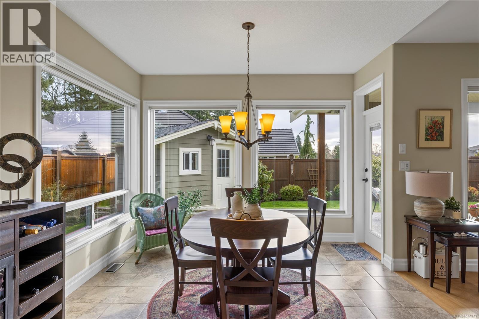 991 Cantebury Pl - Photo 4 of 31, Qualicum Beach, British Columbia