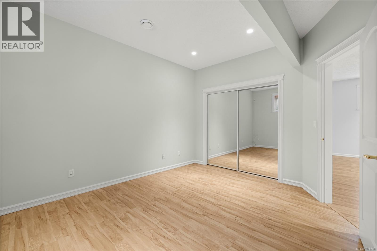 10077 ISLAND VIEW CLOSE - 28