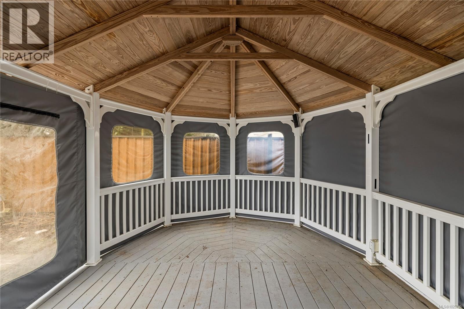 10077 ISLAND VIEW CLOSE - 35