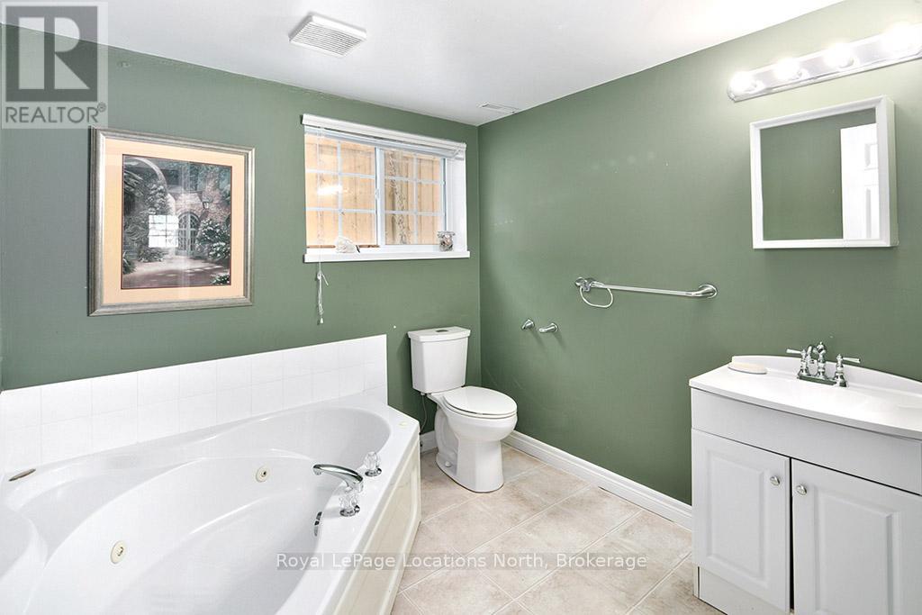 Lower Level 3pc Bath