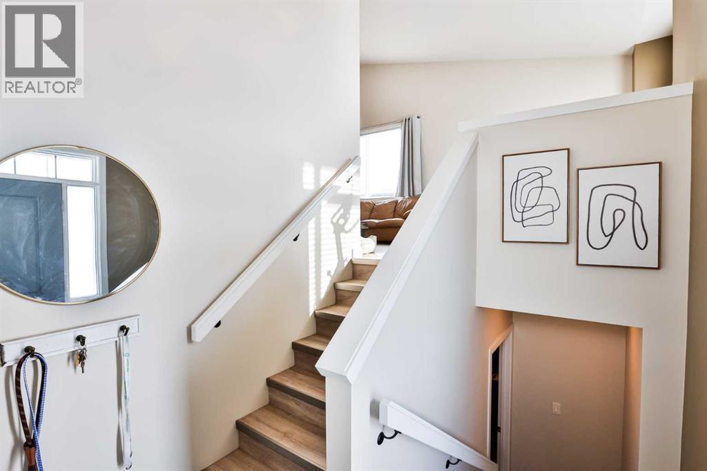 918 Greywolf Run N - Photo 5 of 31, Lethbridge, Alberta