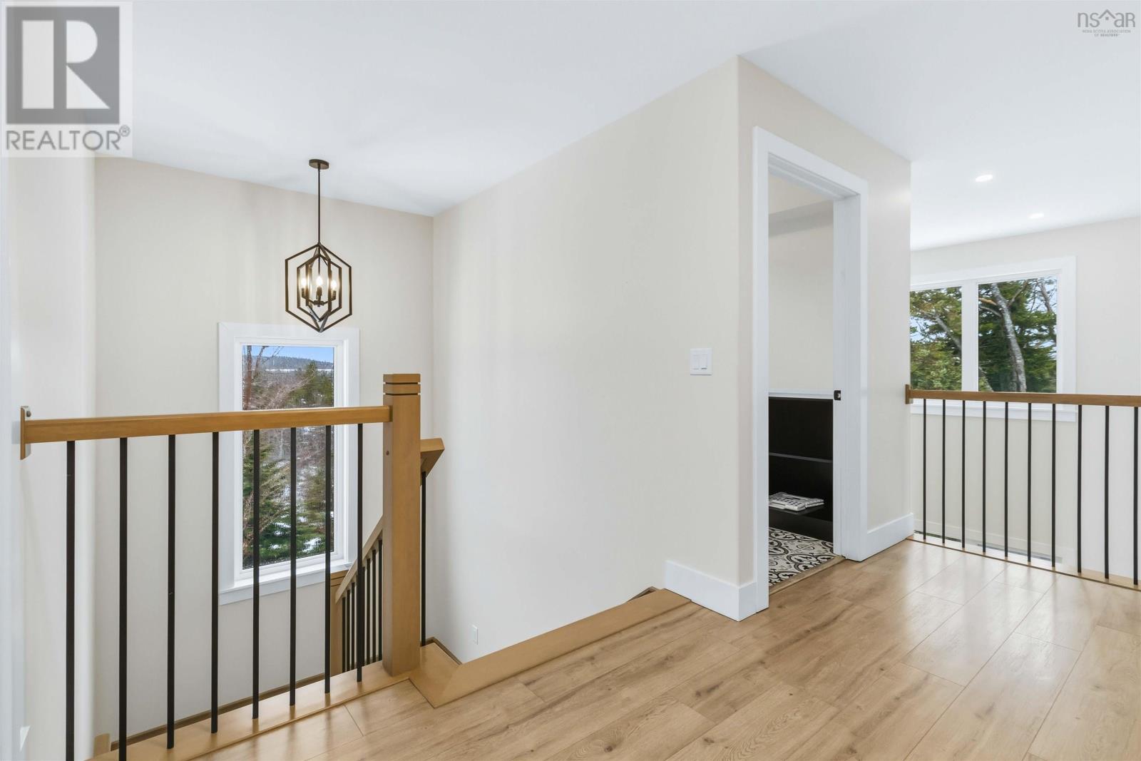 Property 34 of 51 of 206 Perrin Drive