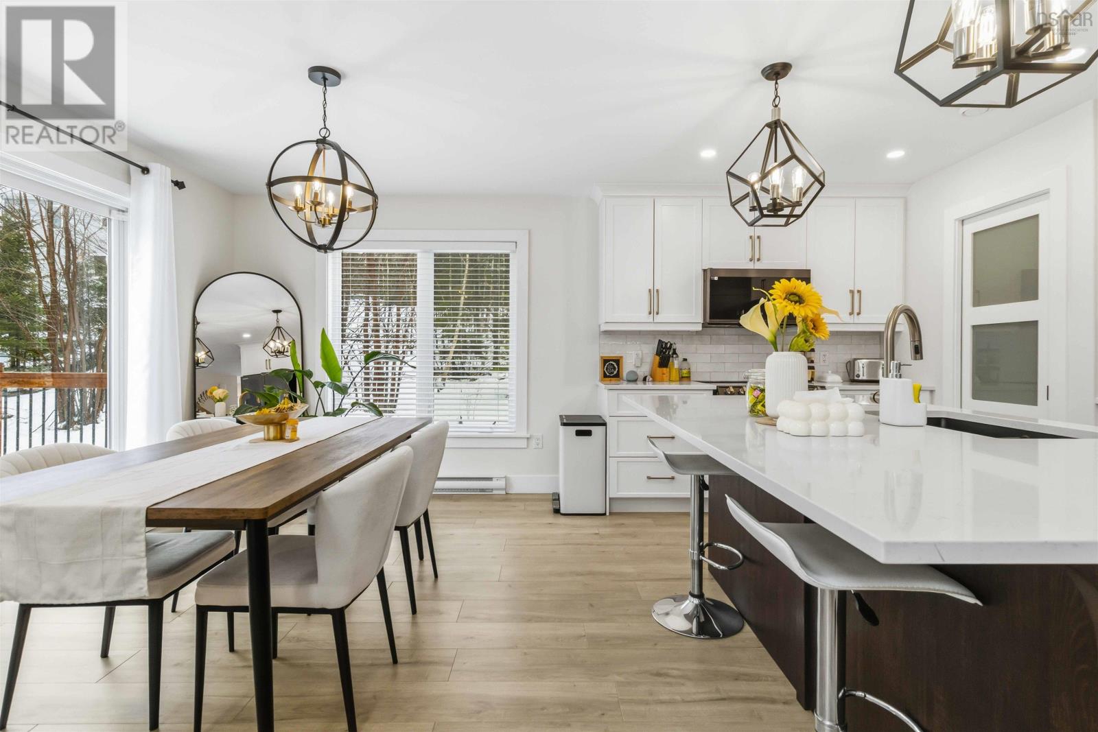 Property 23 of 51 of 206 Perrin Drive