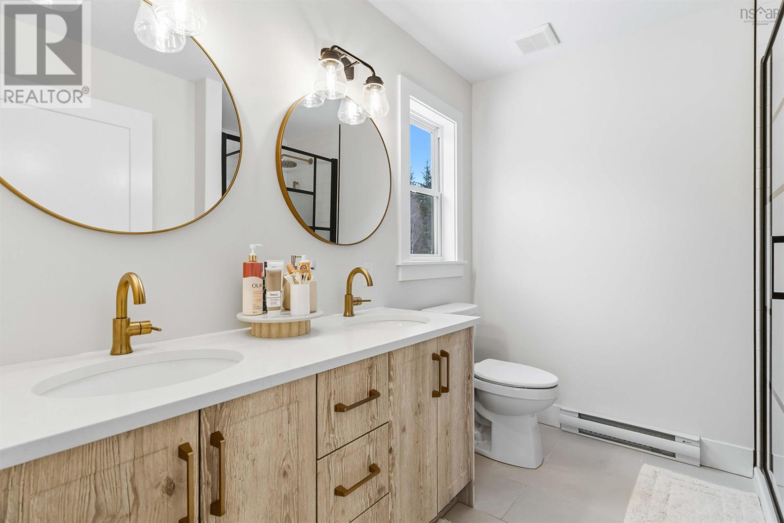 Property 39 of 51 of 206 Perrin Drive