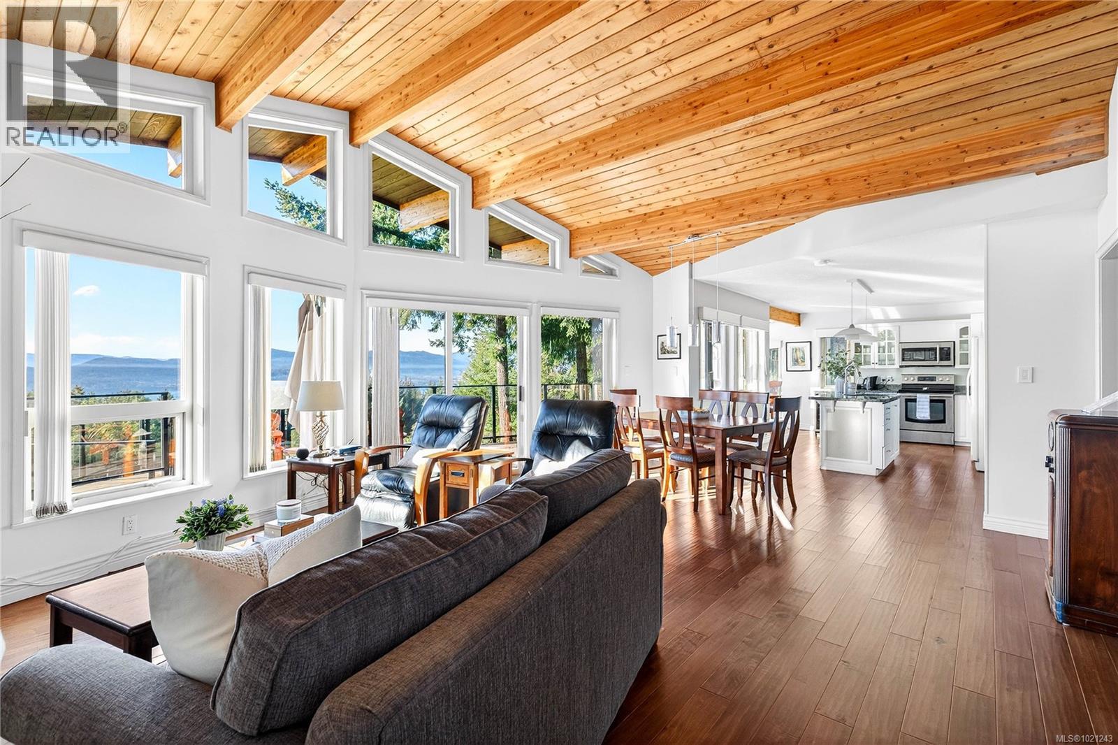  141 Murrelet Place, Salt Spring