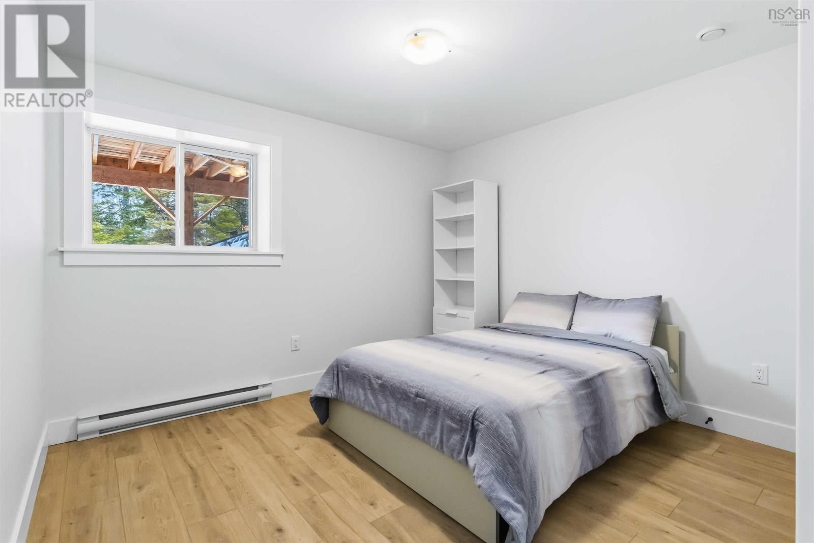 Property 41 of 51 of 206 Perrin Drive