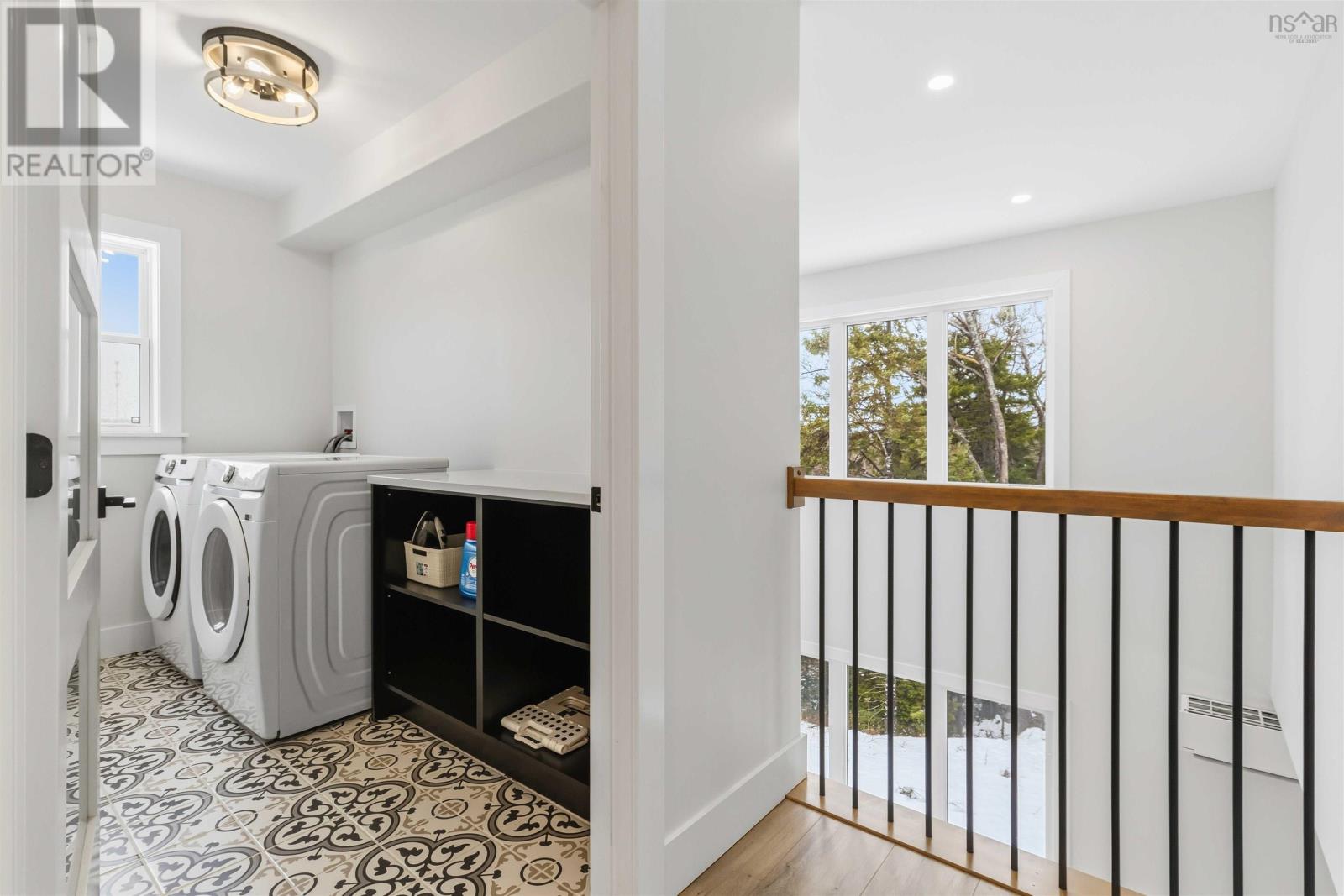 Property 36 of 51 of 206 Perrin Drive