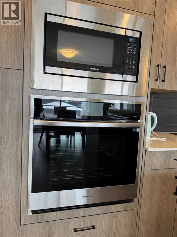 Single Family House for Sale in   Lucas  NW Livingston Calgary 