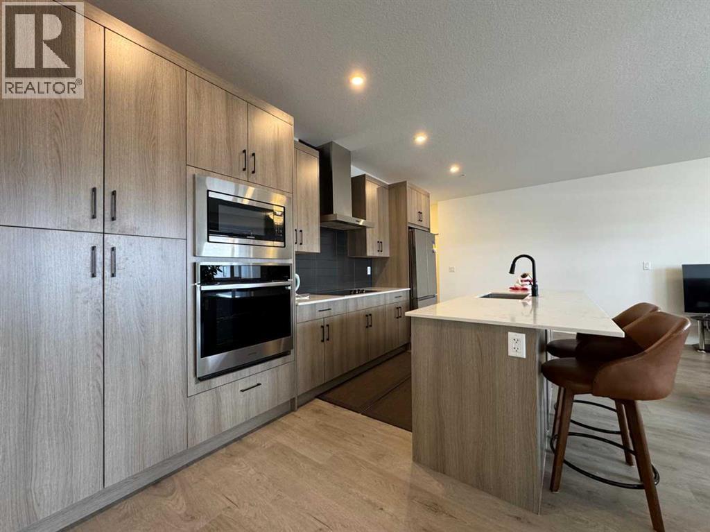 Single Family House for Sale in   Lucas  NW Livingston Calgary 