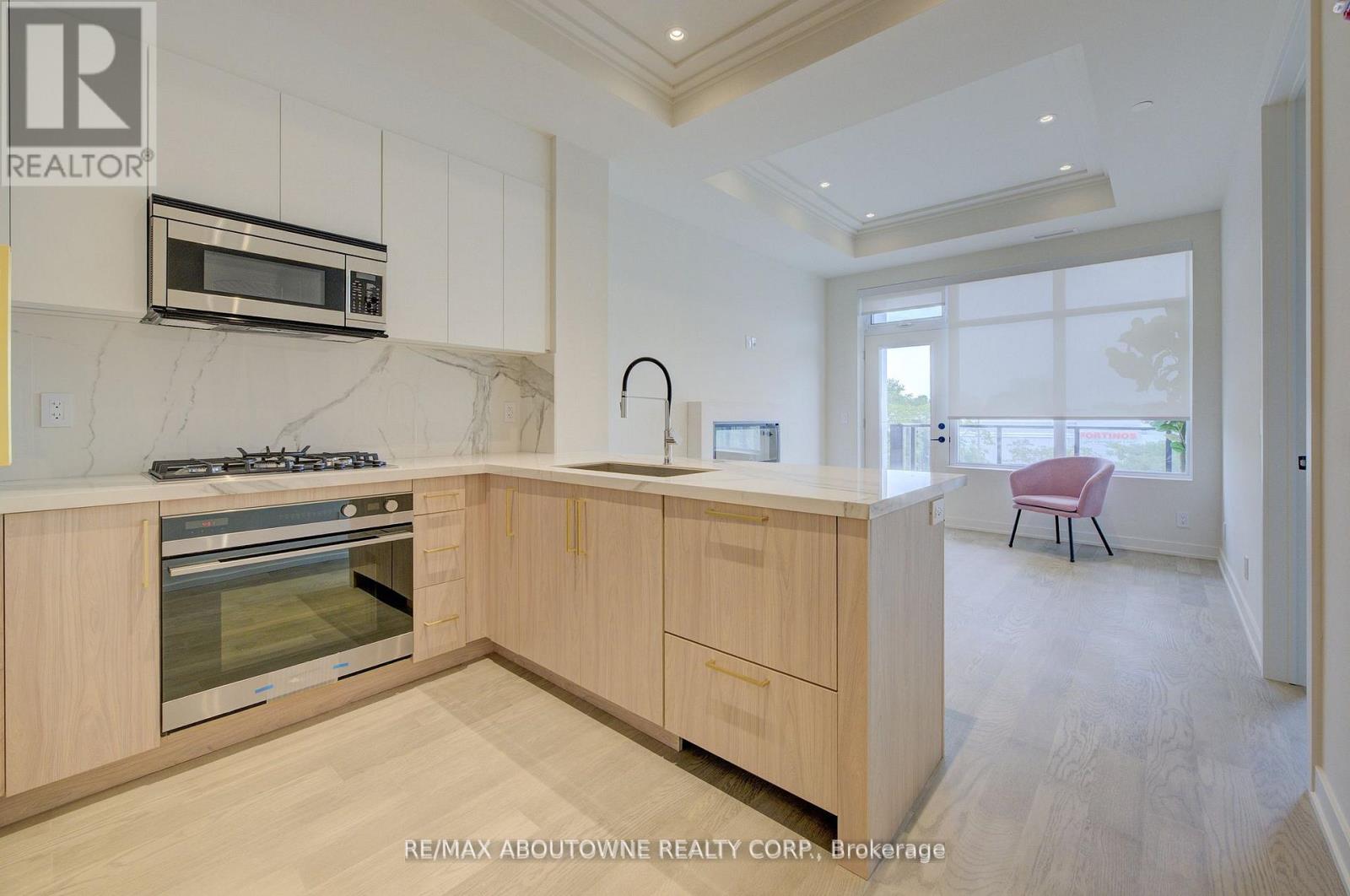 123 MAURICE Unit 314 photo 5