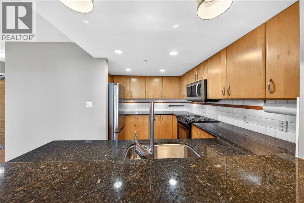 Single Family House for Sale in    Avenue SW Downtown West End Calgary 