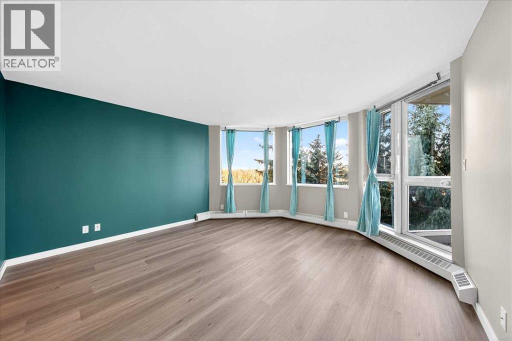 Single Family House for Sale in    Avenue SW Downtown West End Calgary 