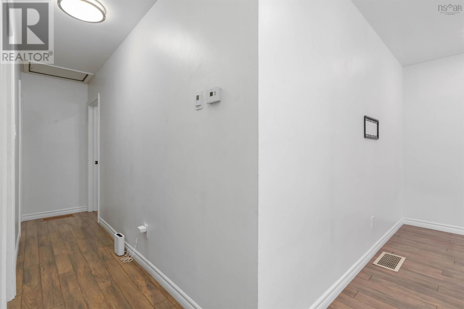 Property 23 of 41 of 24 Laurie Drive