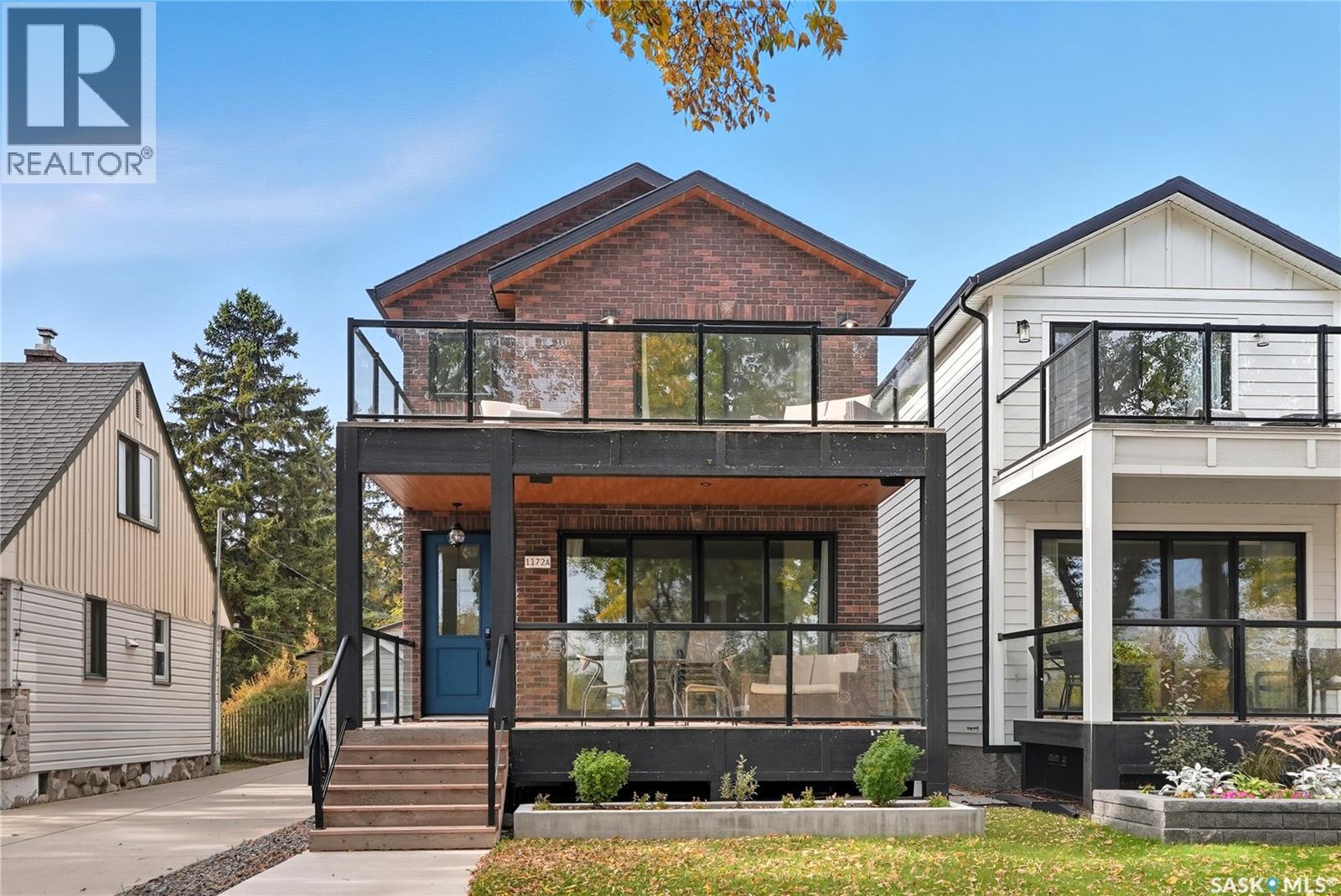 1172A SPADINA CRESCENT E - 2