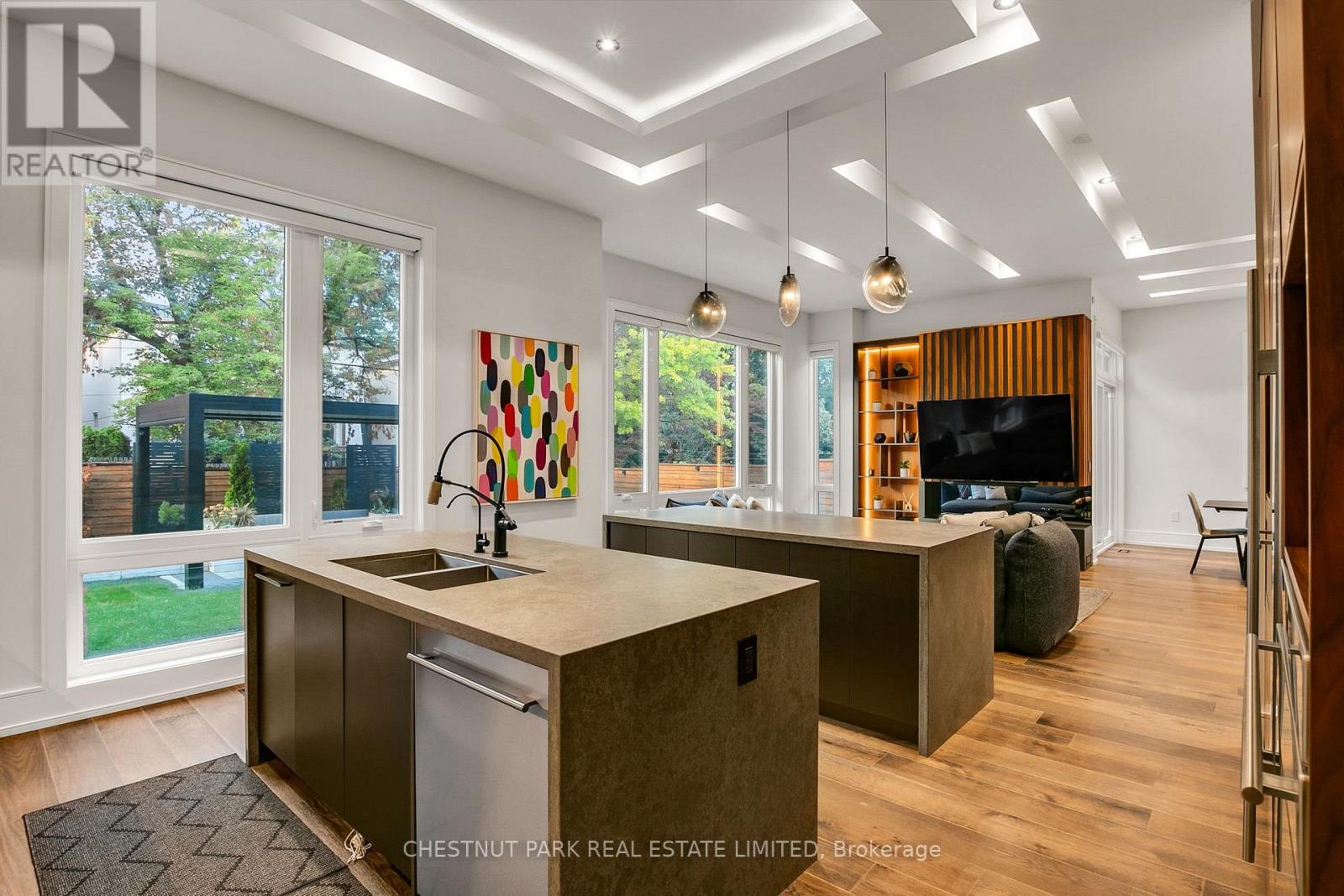 514 DOUGLAS AVENUE — photo 24