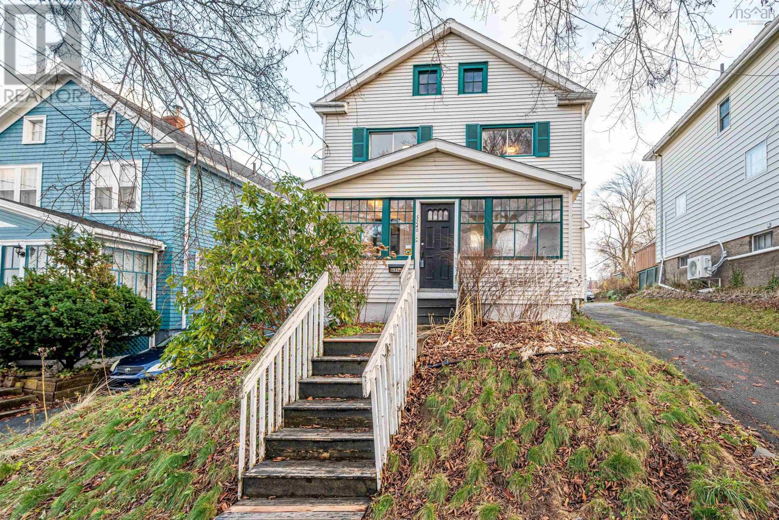 Property photo of 5240 Russell Street