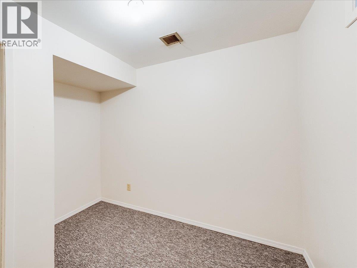 2242 11th Avenue, Castlegar