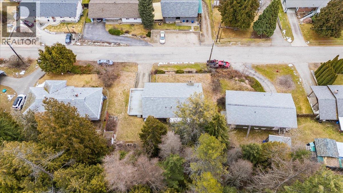 2242 11th Avenue, Castlegar