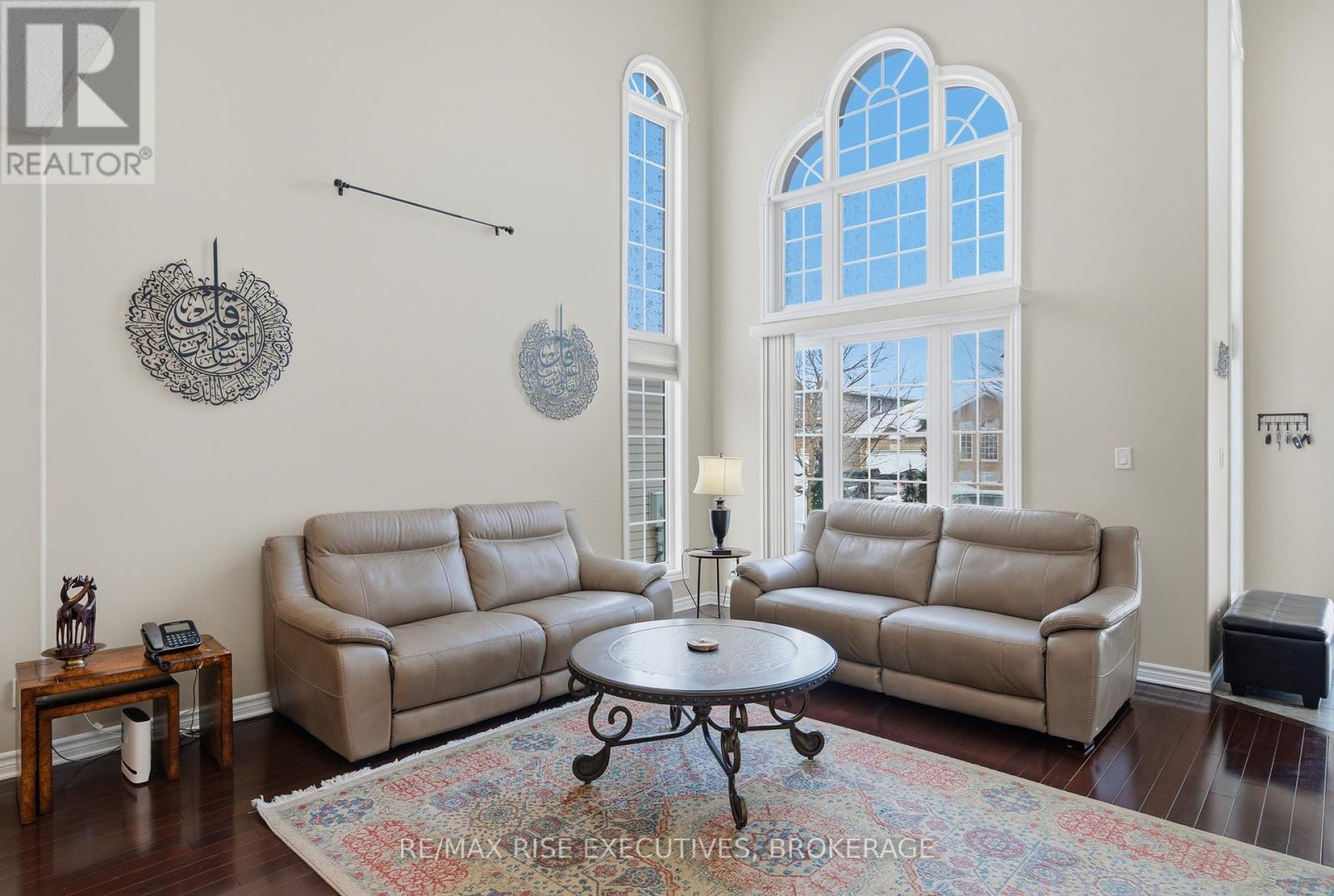 402 CAVENDISH CRESCENT - Photo 5 of 50, Kingston (City Northwest), Ontario