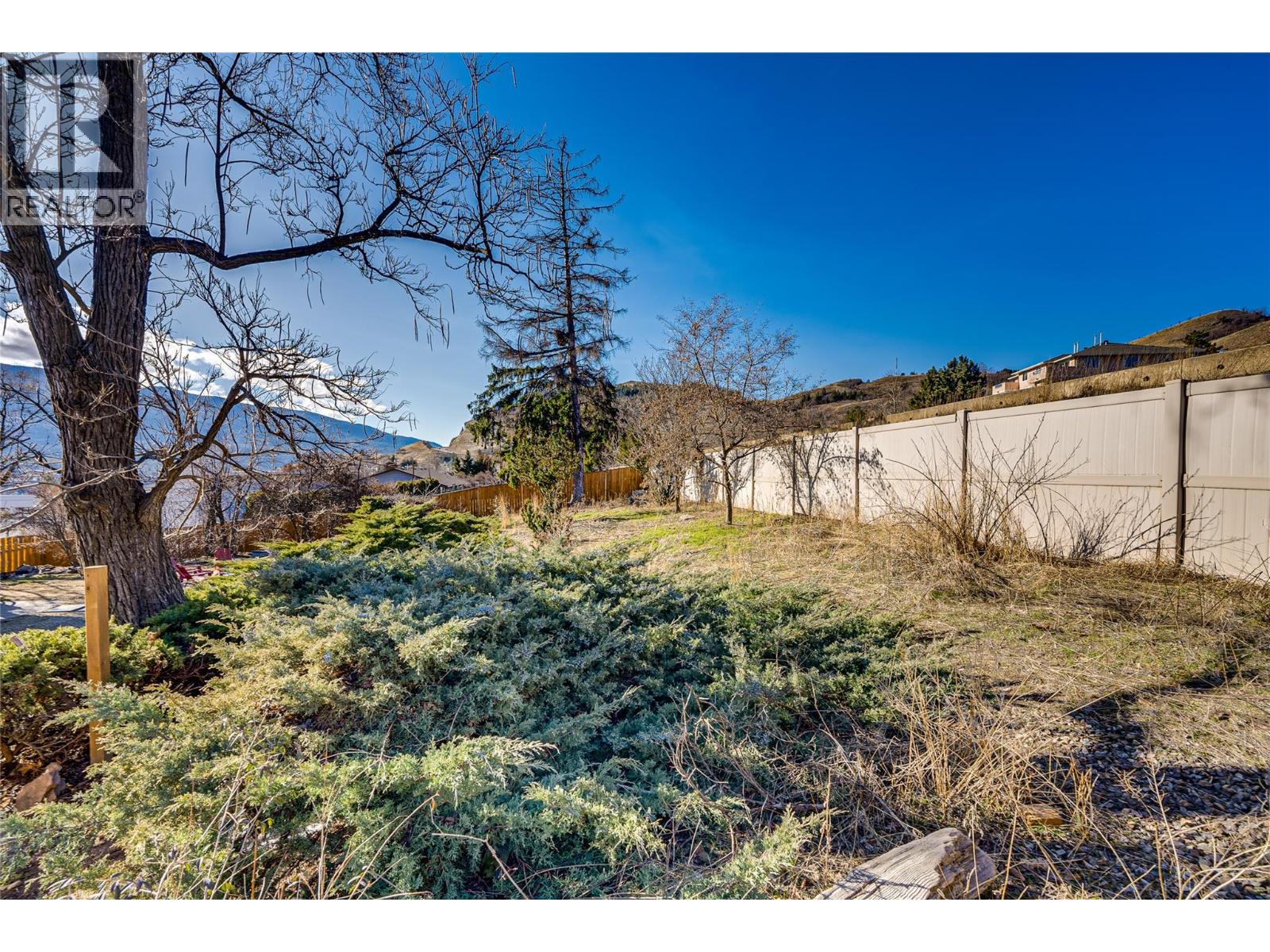 8700 Lakeview Drive, Coldstream