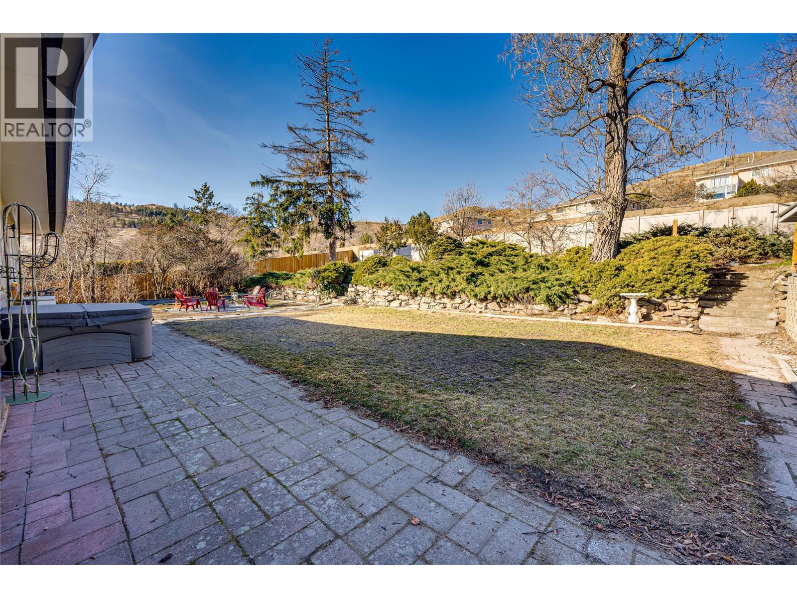 8700 Lakeview Drive, Coldstream