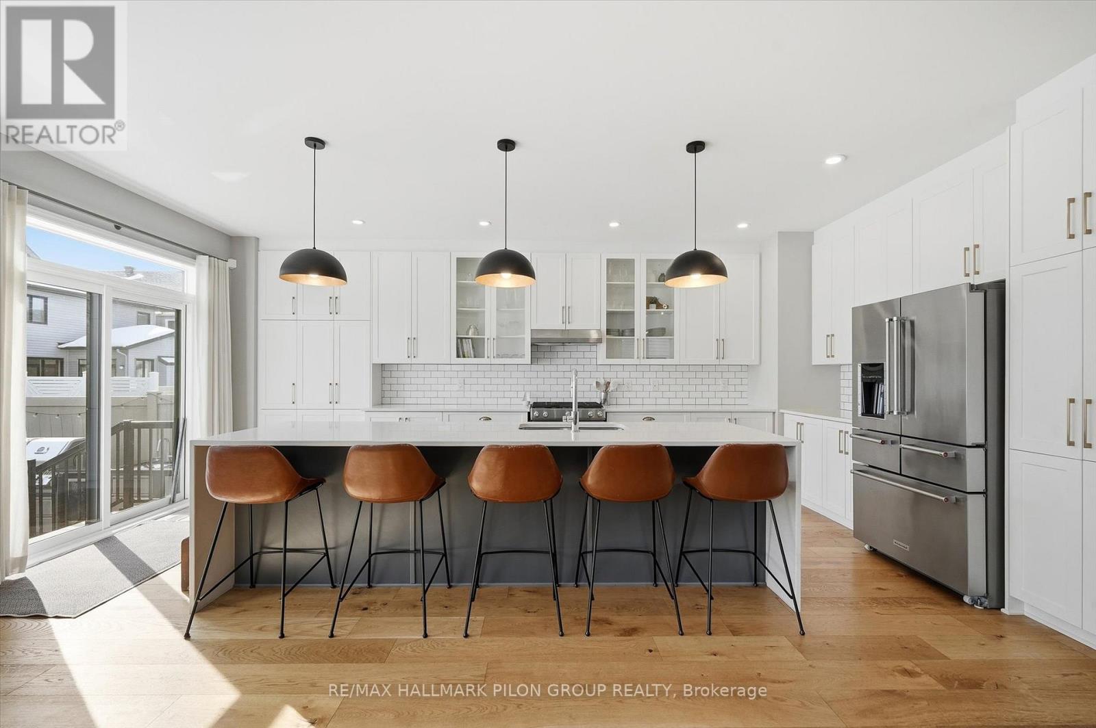 274 SHINLEAF CRESCENT - Photo 3 of 36, Ottawa, Ontario