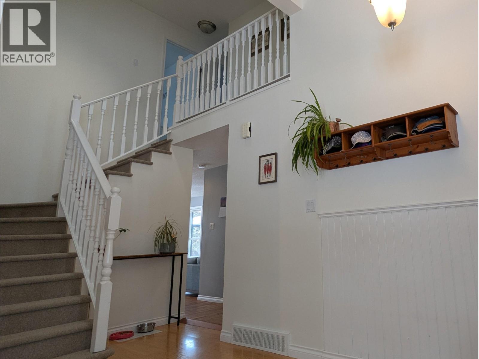 1373 CRONIN Place, Smithers