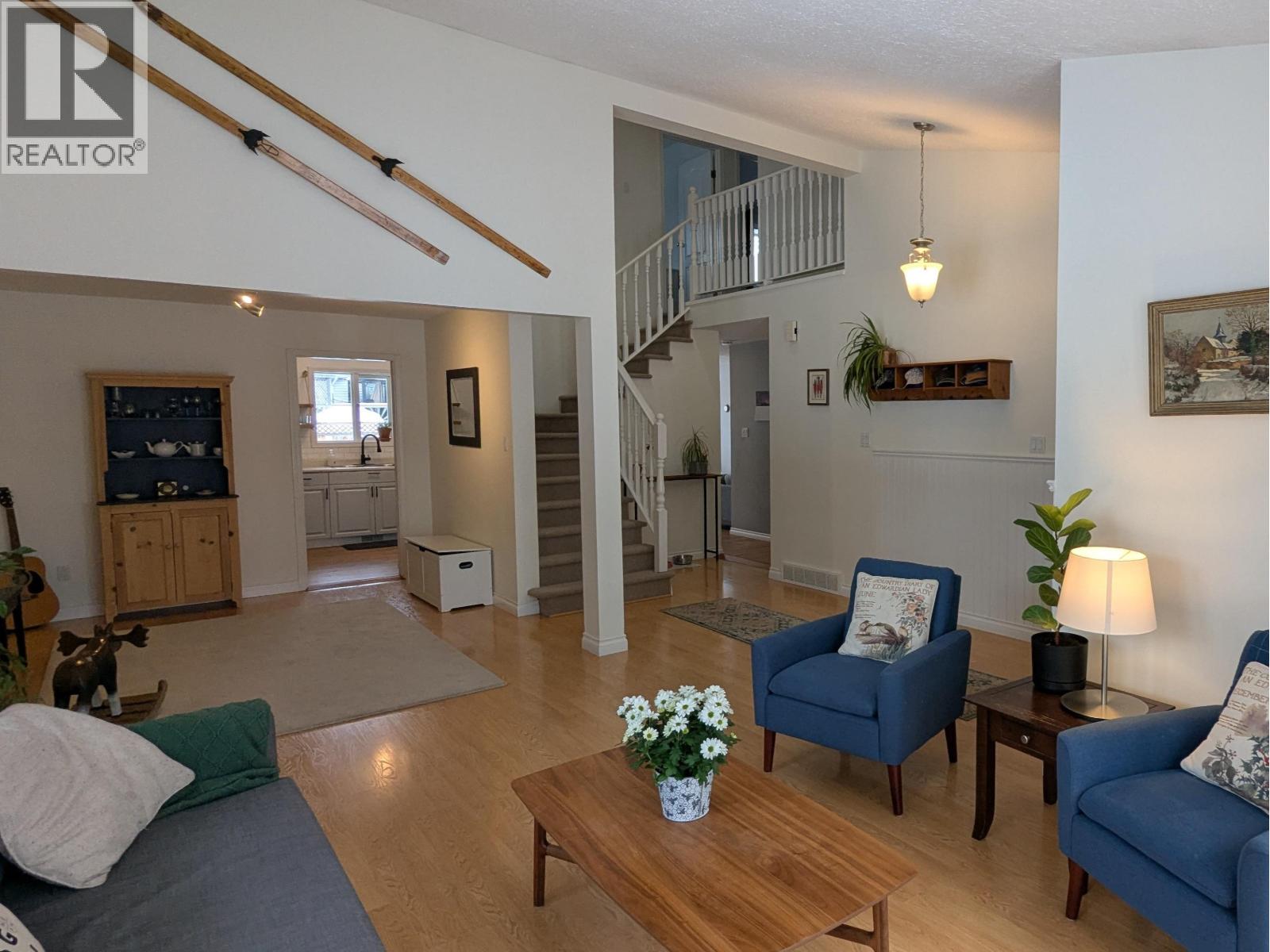 1373 CRONIN Place, Smithers