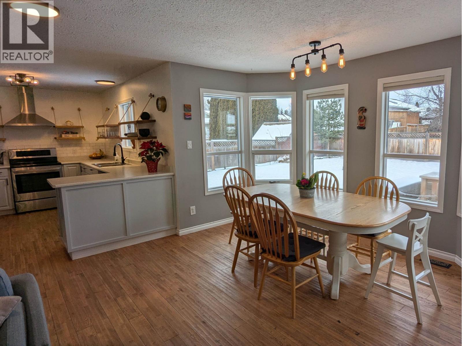 1373 CRONIN Place, Smithers