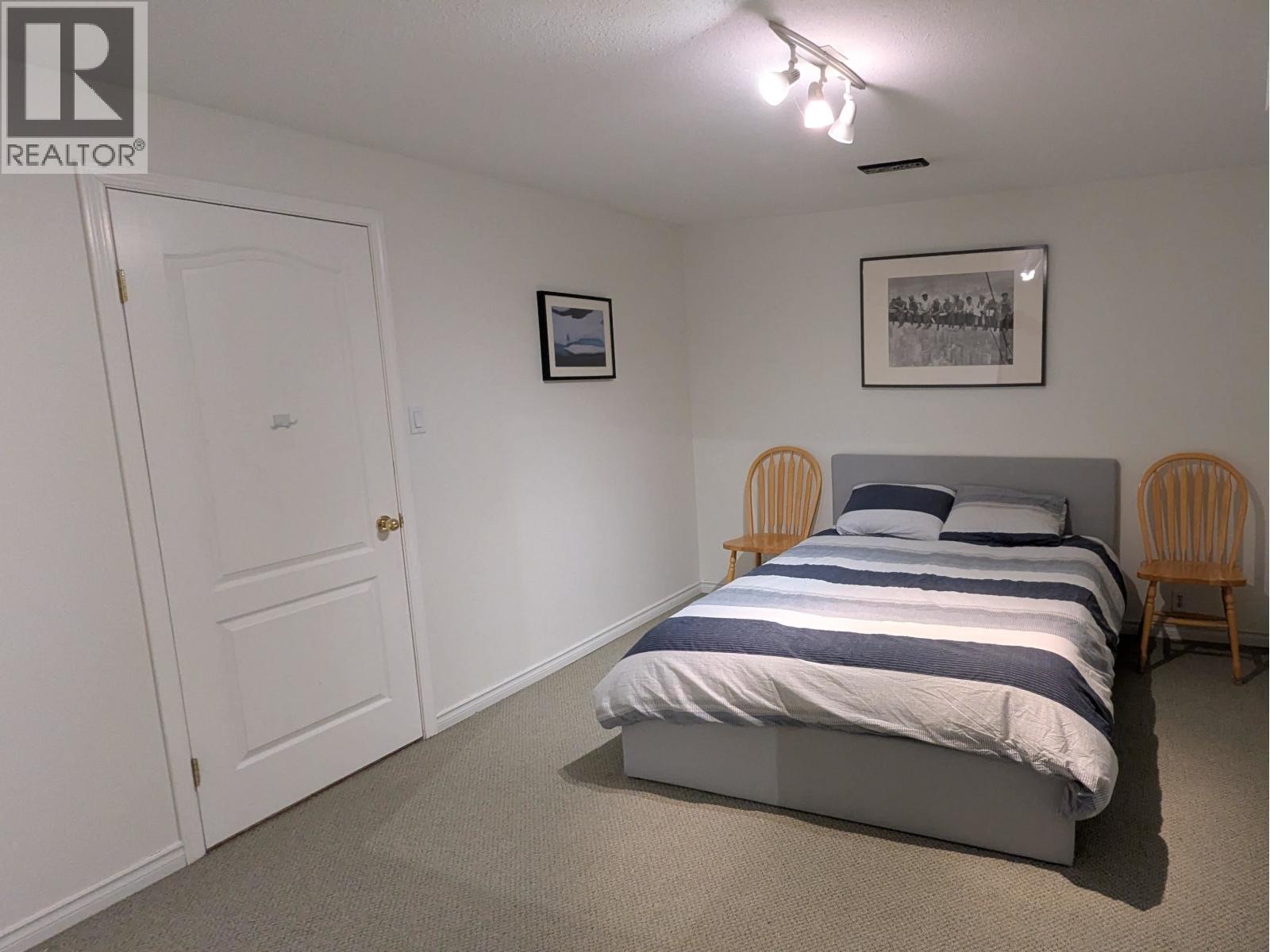 1373 CRONIN Place, Smithers