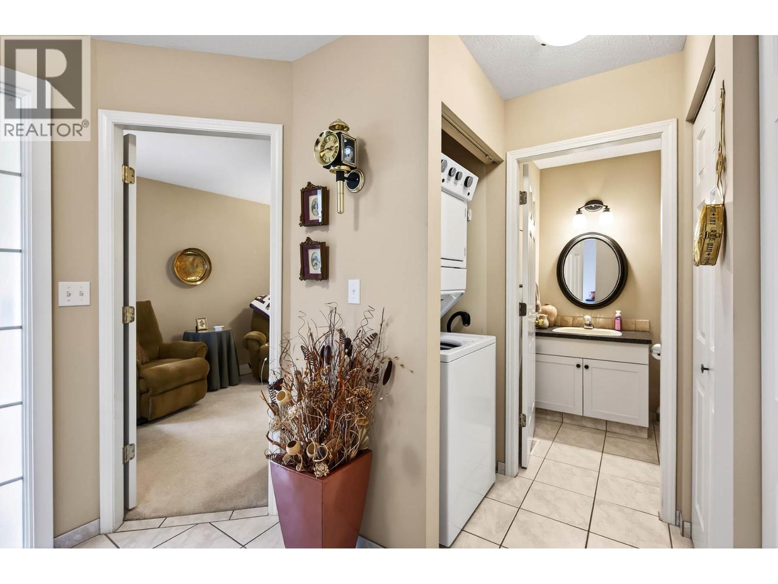 1750 Pacific Way Unit# #16, Kamloops