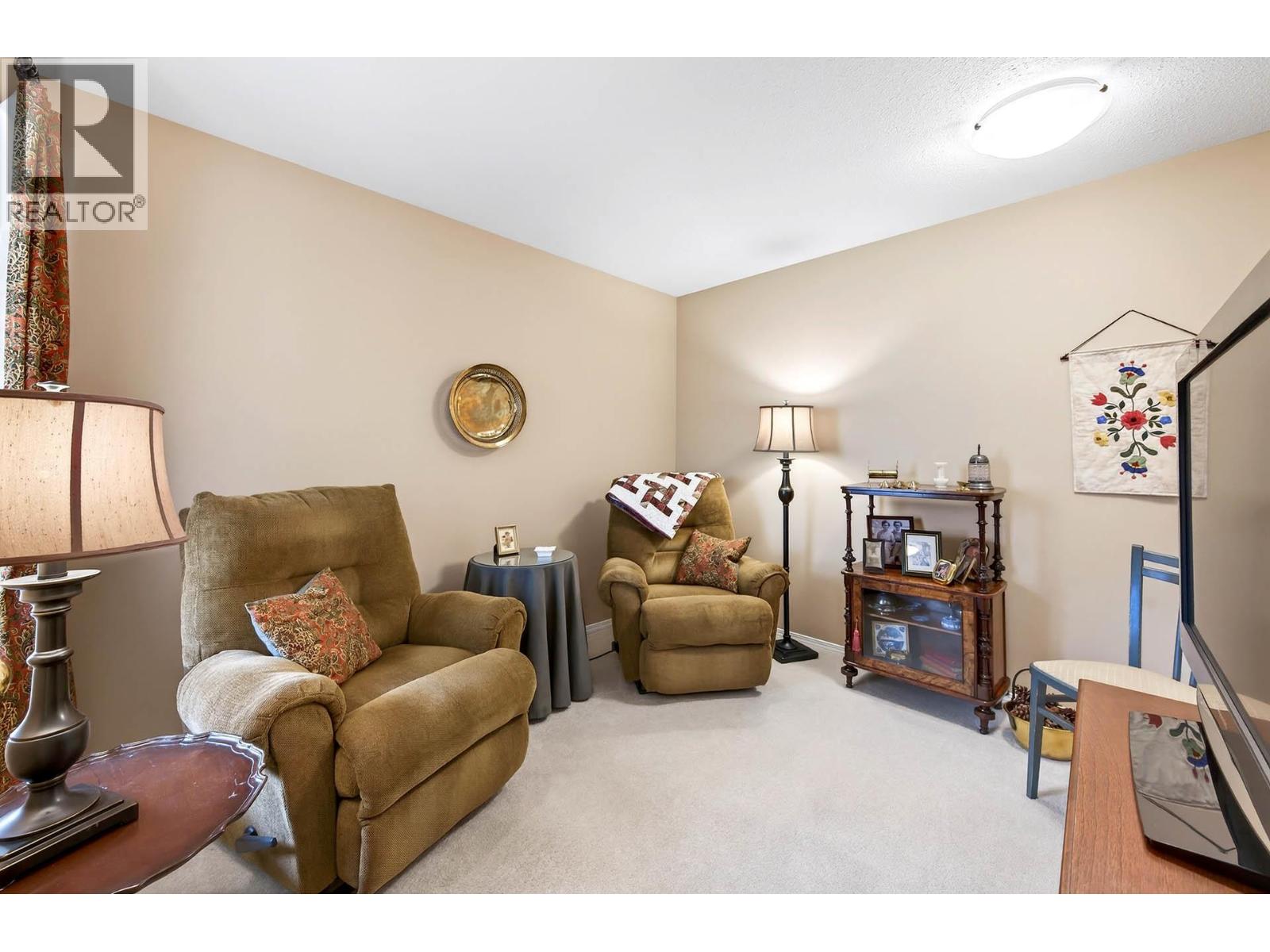 1750 Pacific Way Unit# #16, Kamloops