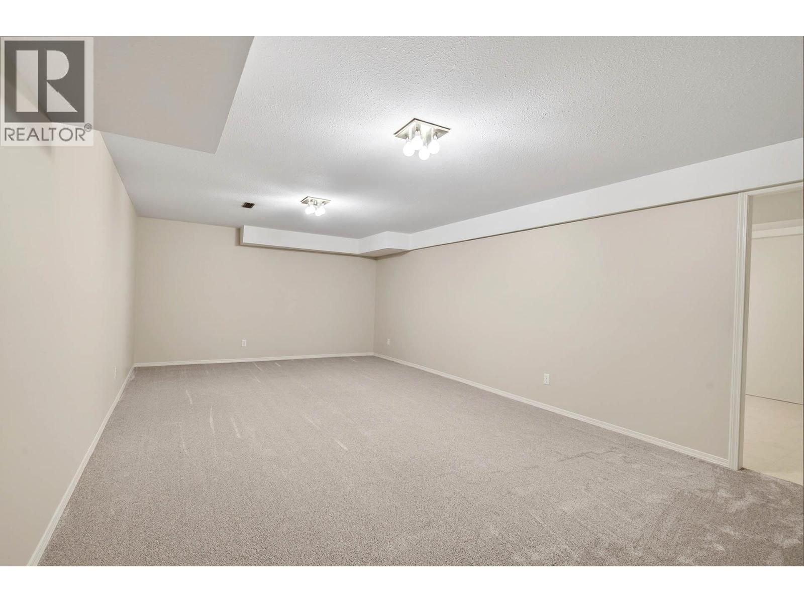 1750 Pacific Way Unit# #16, Kamloops