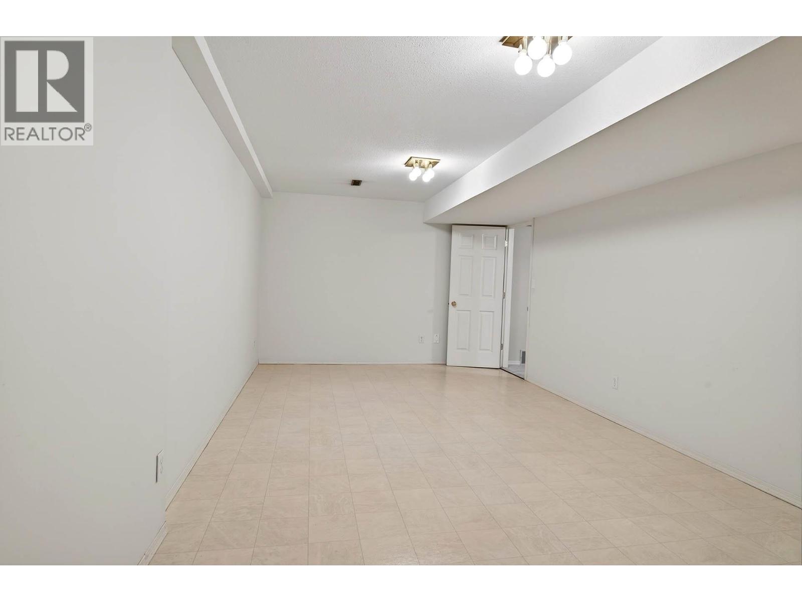 1750 Pacific Way Unit# #16, Kamloops