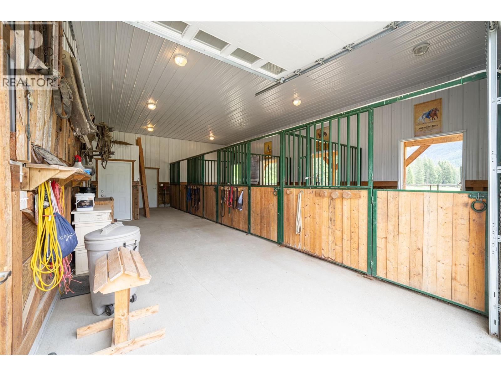 705 Creighton Valley Road, Lumby