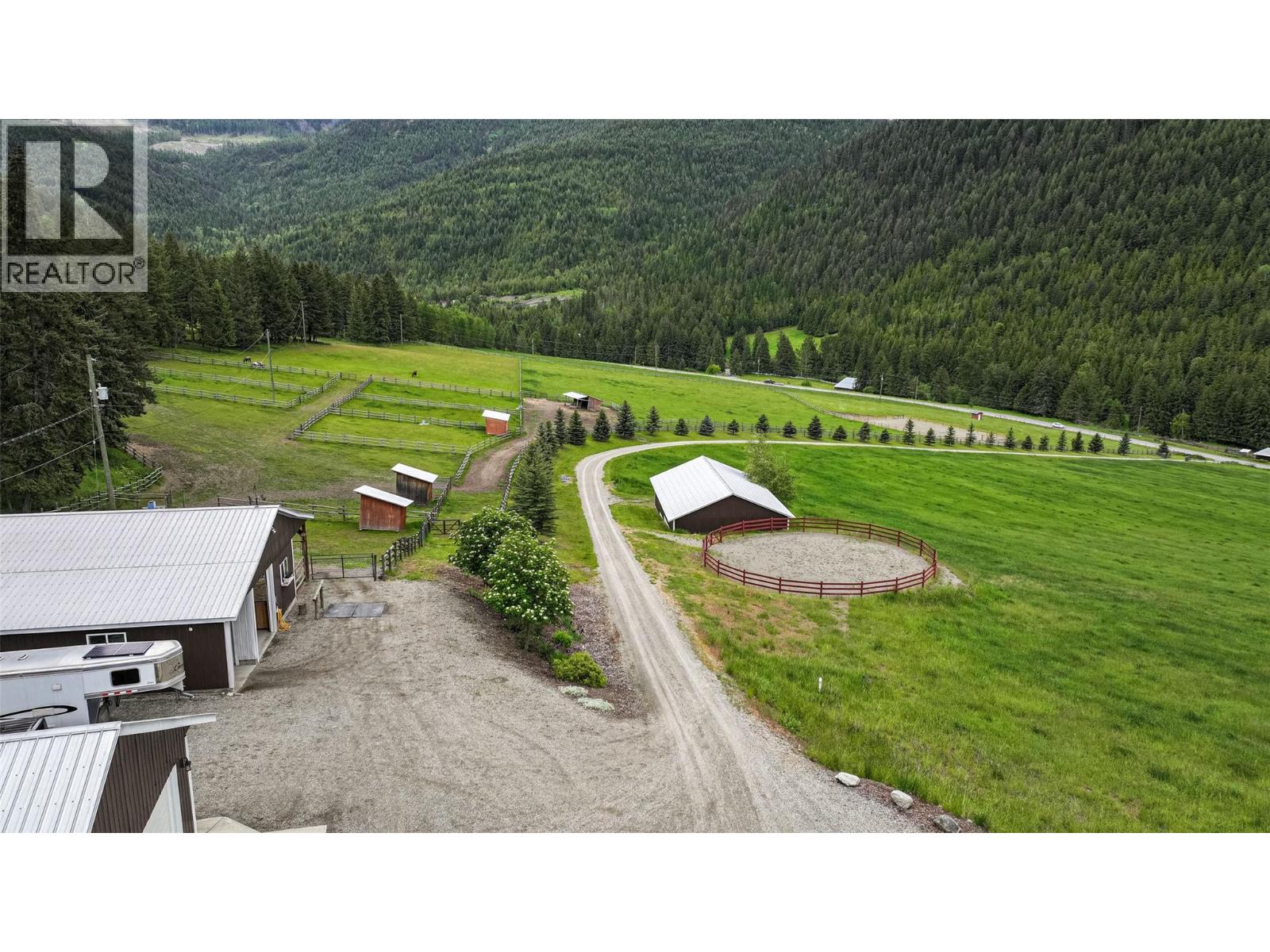 705 Creighton Valley Road, Lumby